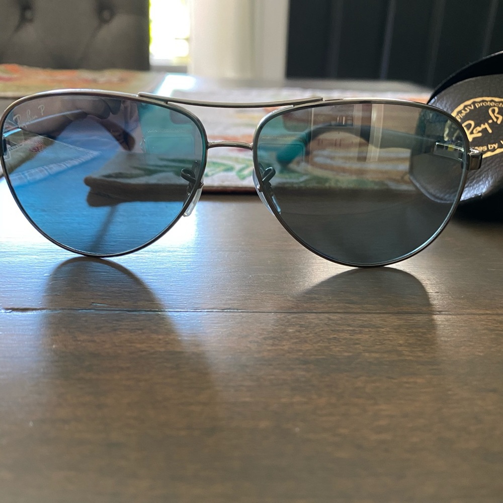 Genuine Ray Ban Aviator sunglasses